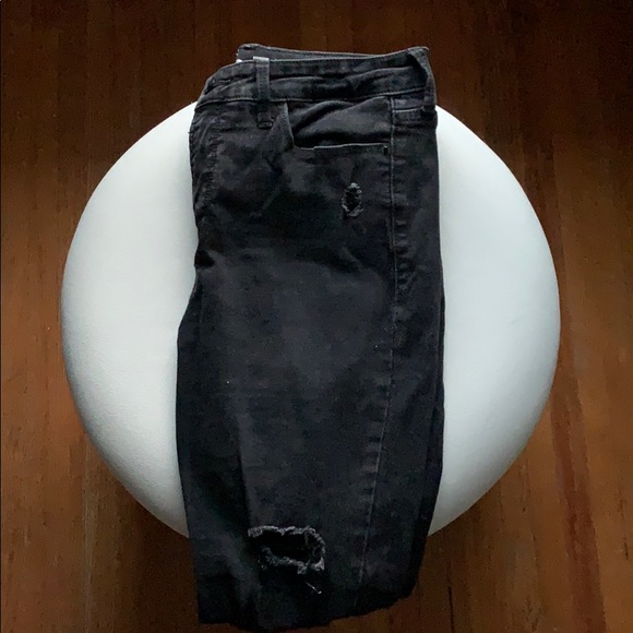 Old Navy Rockstar Ripped Skinny Jeans